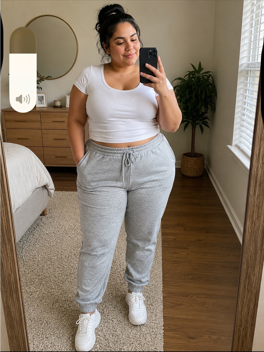 Fabletics Women's Grey Heather Drawstring Joggers